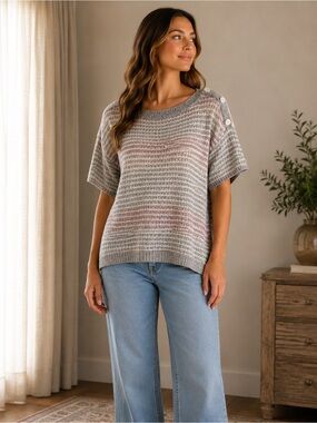 Sunday Textured Knit Short Sleeve Sweater in Soft Grey and Dusty Pink